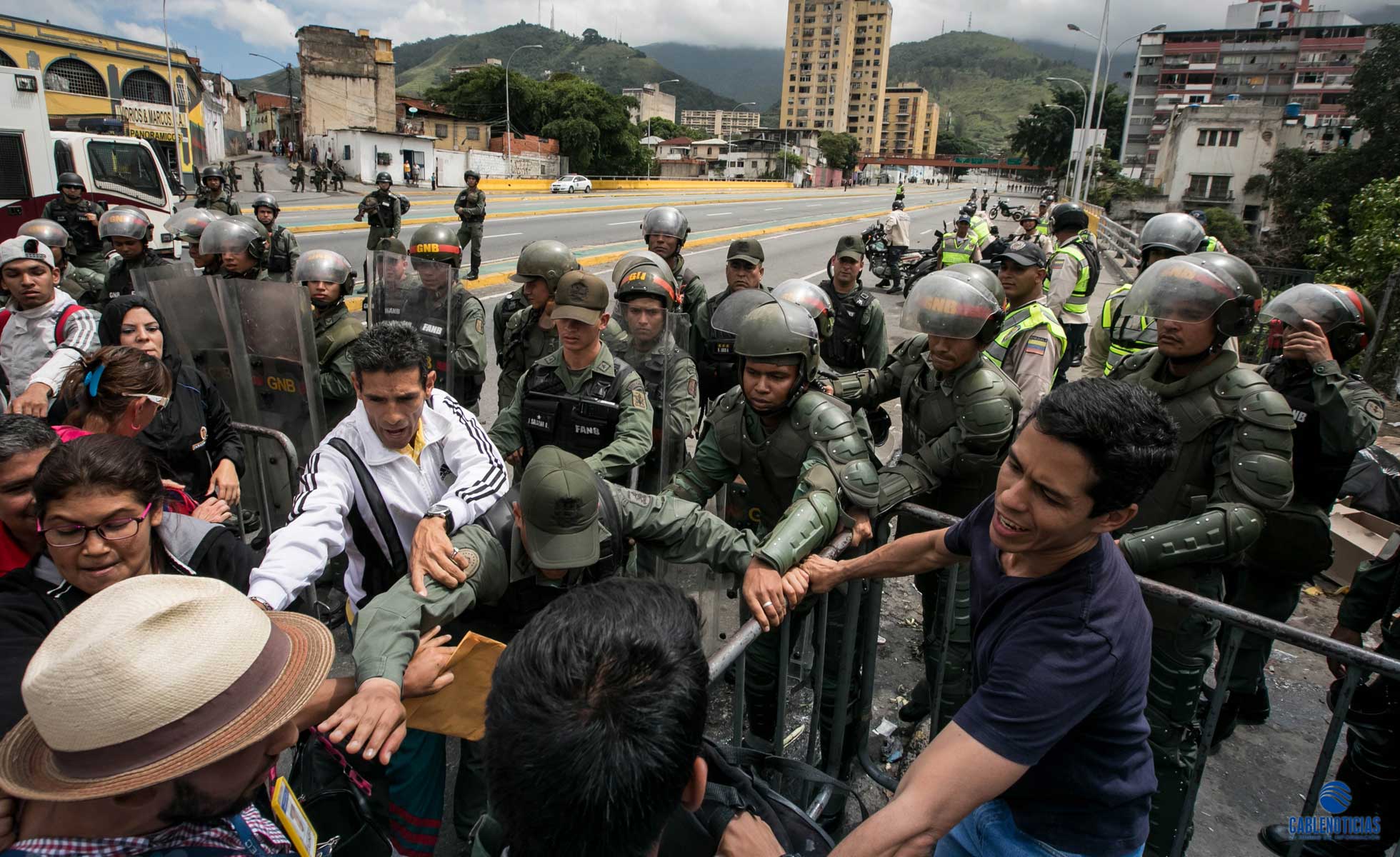 12132323Venezuela-Manifestaciones-EFE