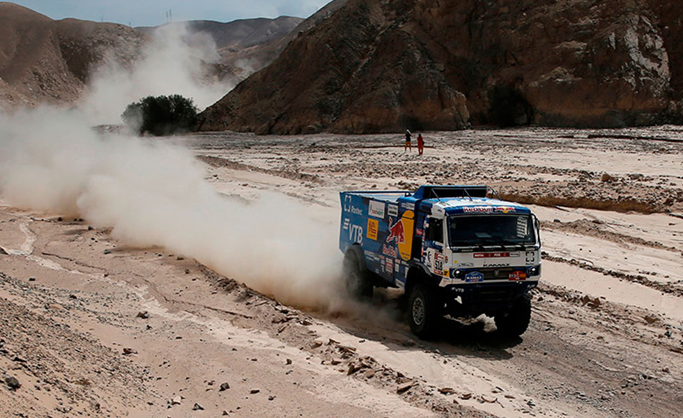 12141929Camion-Rally-Dakar-Reuters