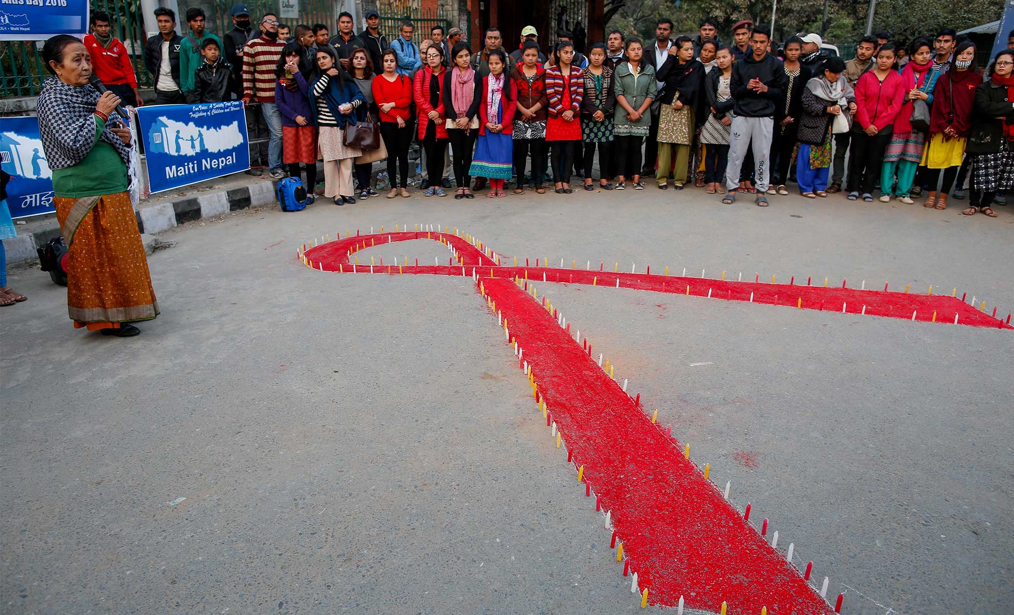 121652551980x1200dia-mundial-accion-contra-sida-conmemoracion-nepal-efe