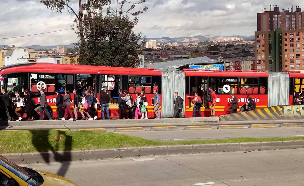 171484Transmilenio-Varado-Suba-Bogota-TW
