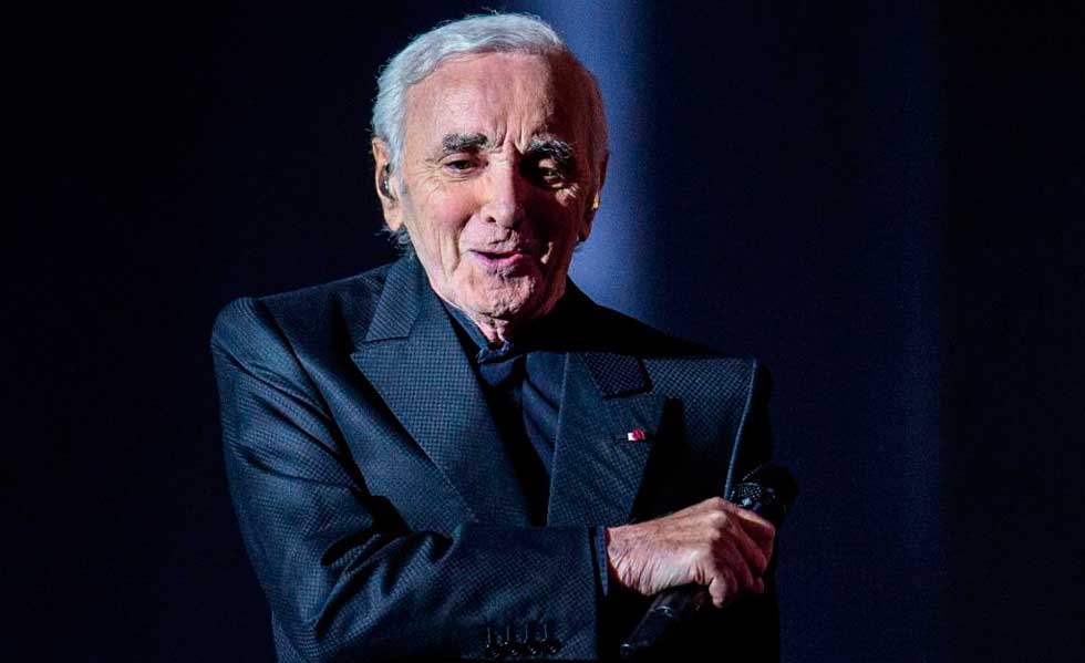 19223Charles-Aznavour-Cantante
