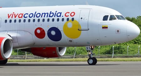 2011185vivacolombia-avion-aerolinia-pasajeros