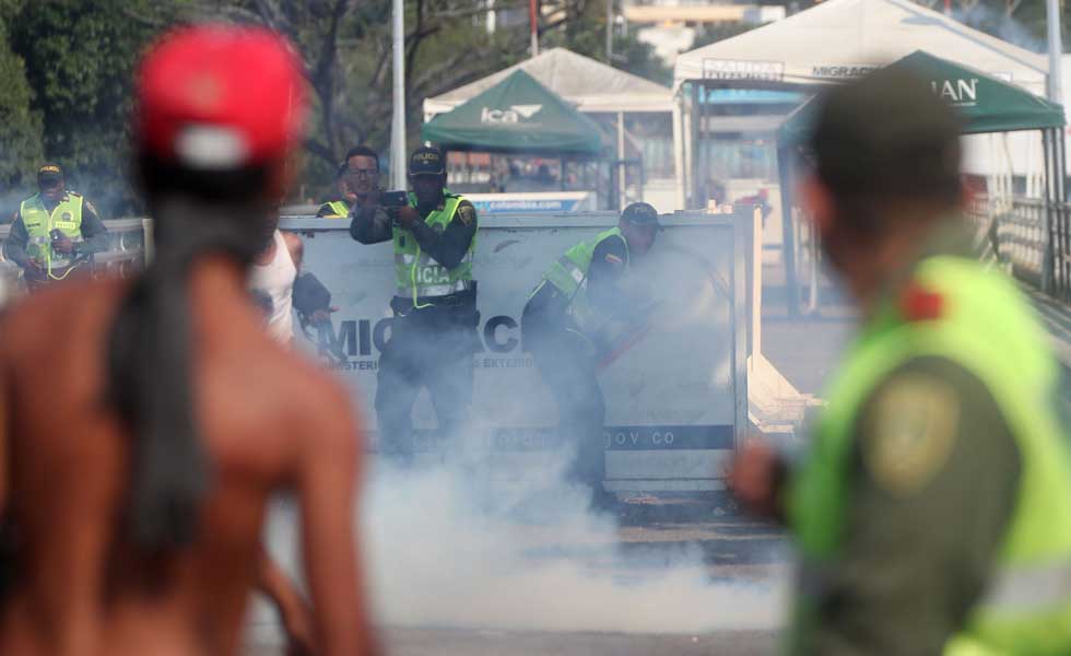 25214721Venezolanos-Colombia-Frontera-Efe