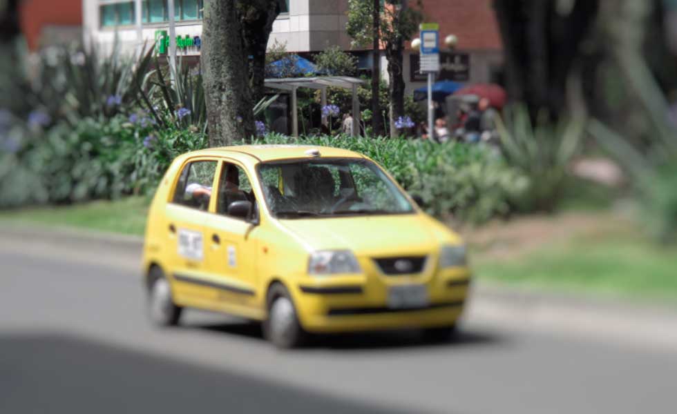 Mujer acoso taxi