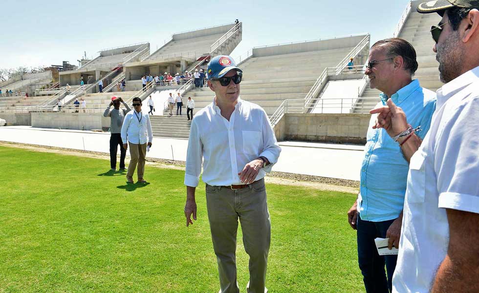 28213215Santos-Estadio-Barranquilla-TwPre