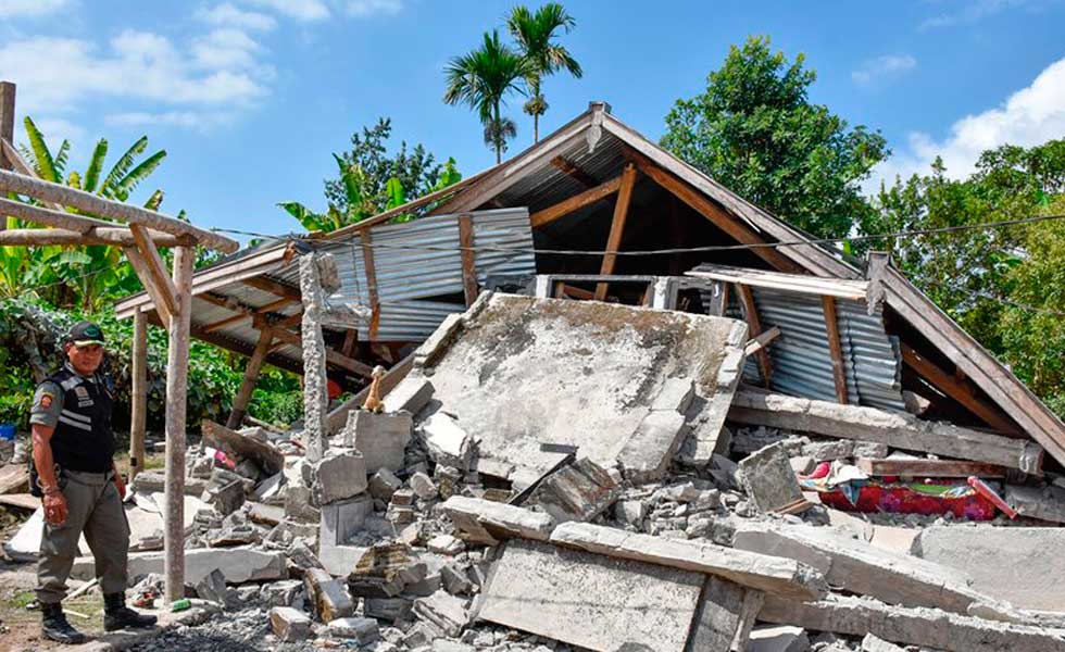 3065311Sismo-Terremoto-Indonesia-Desatre