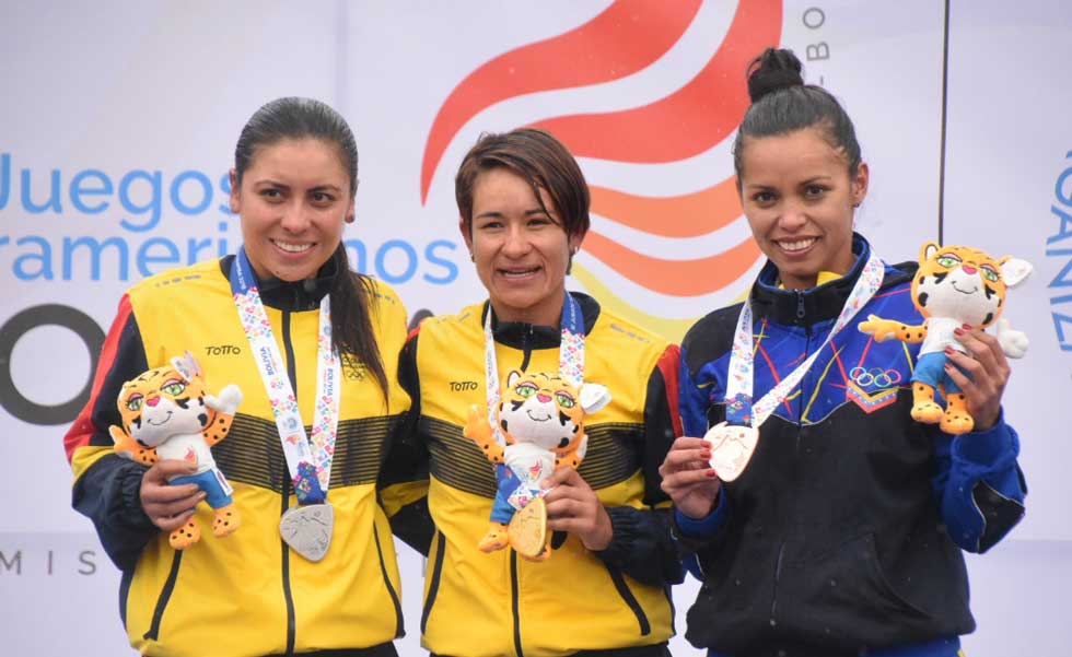 3175634Ciclistas-Colombianas-Oro