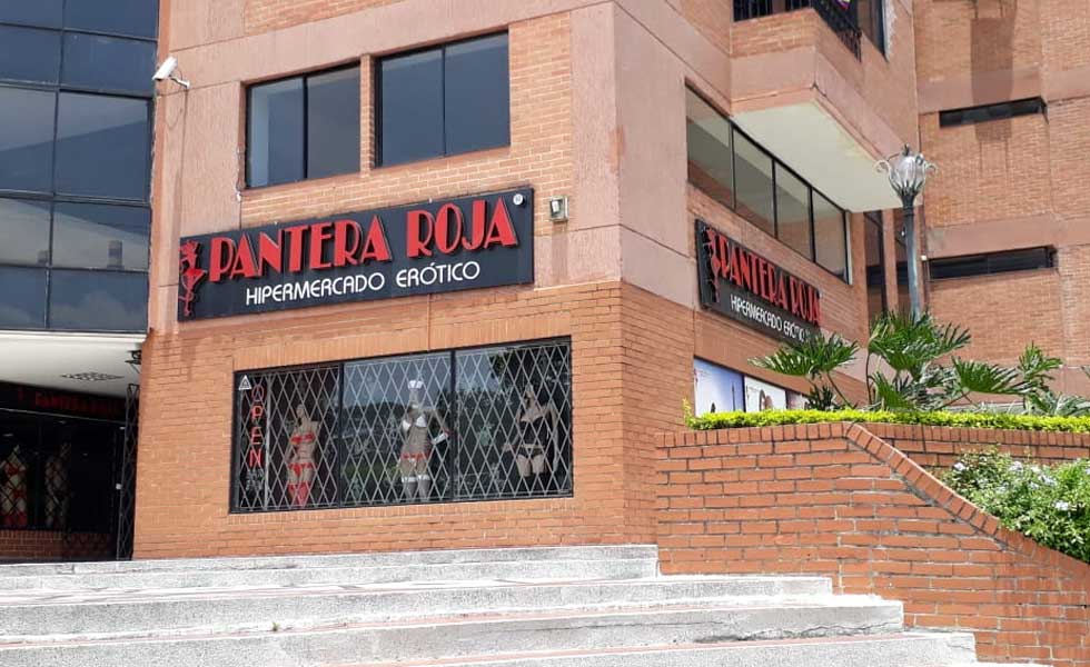 4155923Pantera-Roja-Sex-Shop-Cali