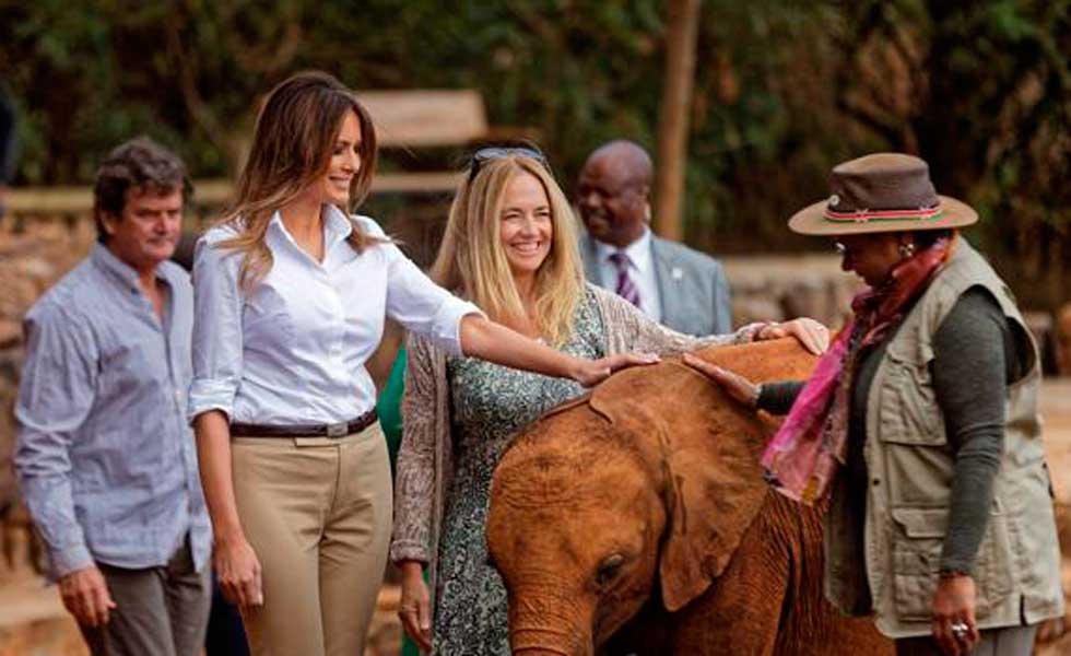 57131Melania-Trump-Elefantes-Africa