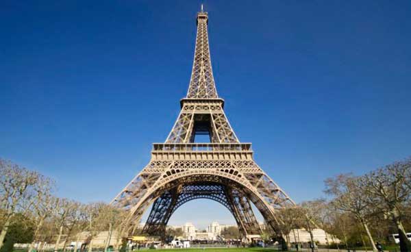 691956Torre-Eiffel-EFE