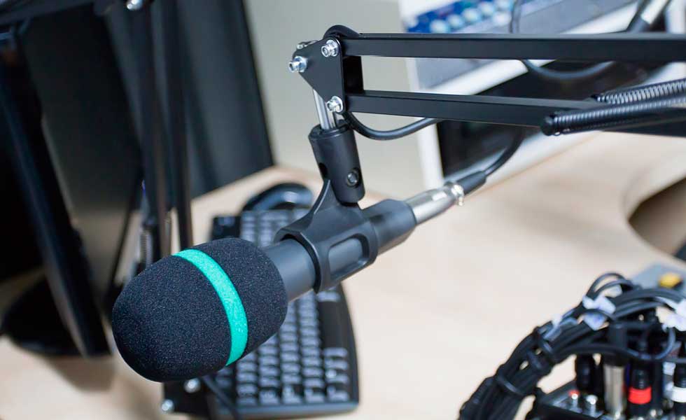 716506Radio-Periodismo-Microfono
