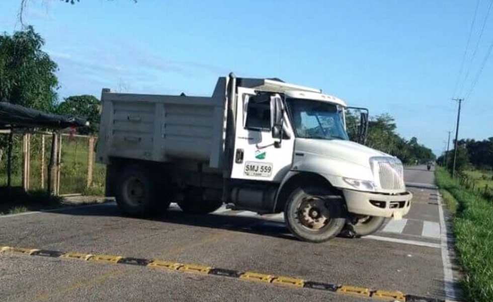 716531Volqueta-Bloqueo-Disidencias