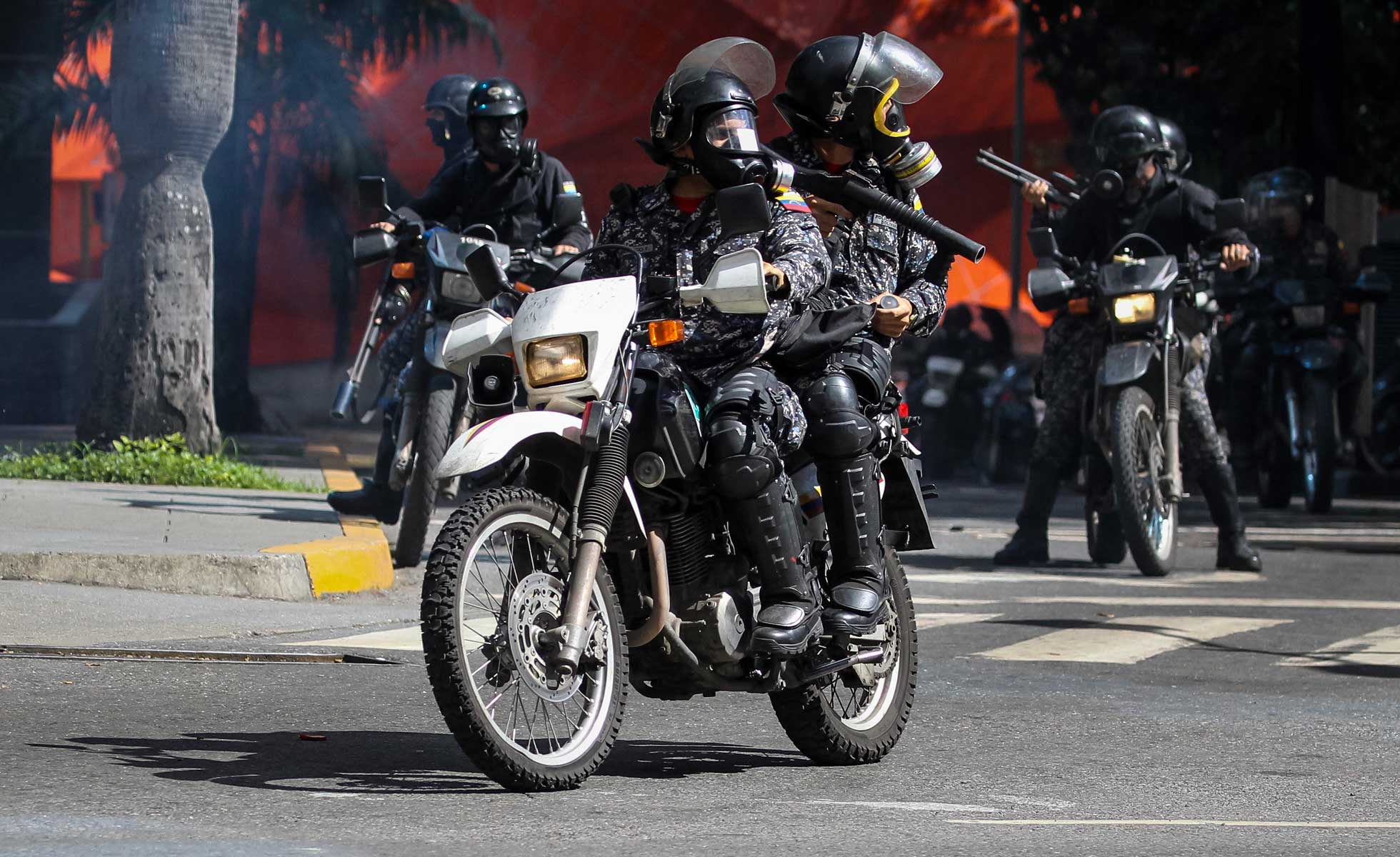 865227Guardia-Venezolana-Protestas-EFE