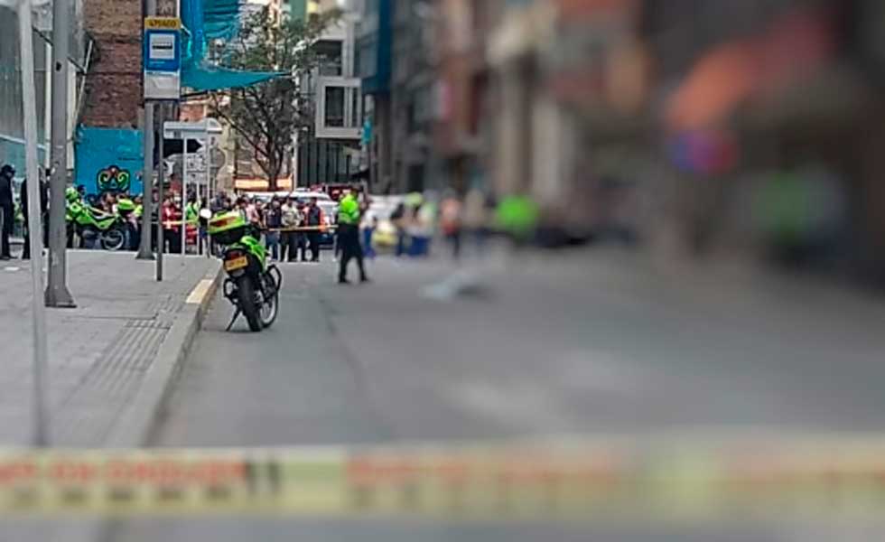 2124911Suicidio-Bacata-Bogota-Policia
