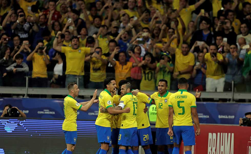 2203028Jugadores-Brasil-Copa-America-Efe