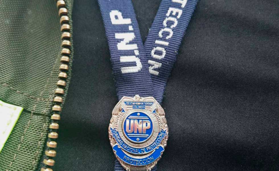 Escolta-Unidad-Nacional-Proteccion-UNP-Placa-Sindicato