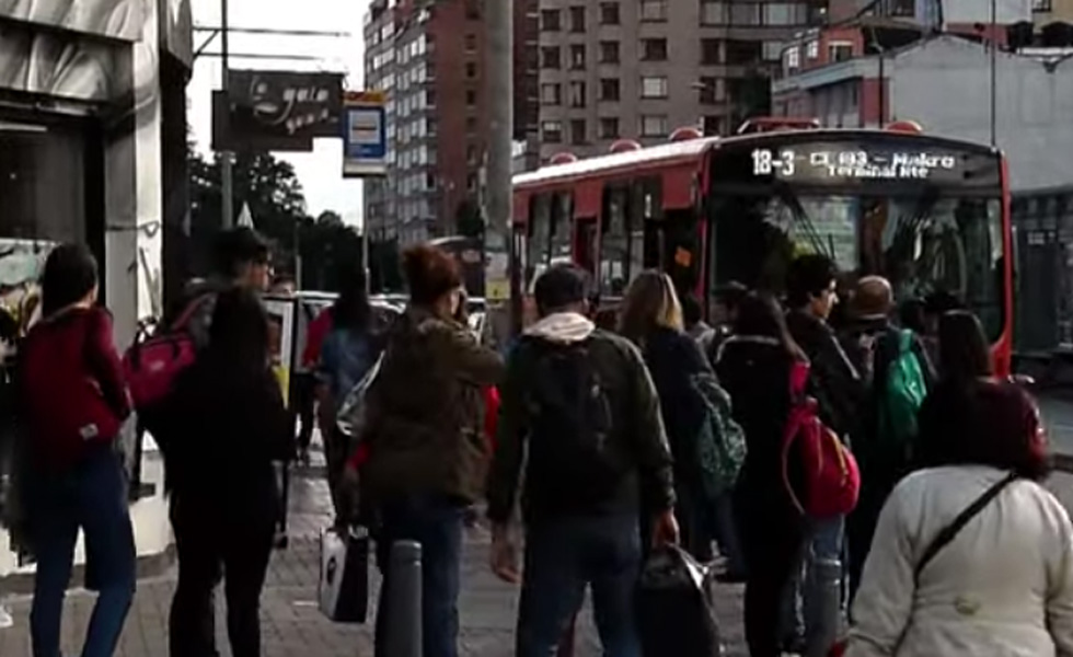 Personas-Bus-Bogota-CP