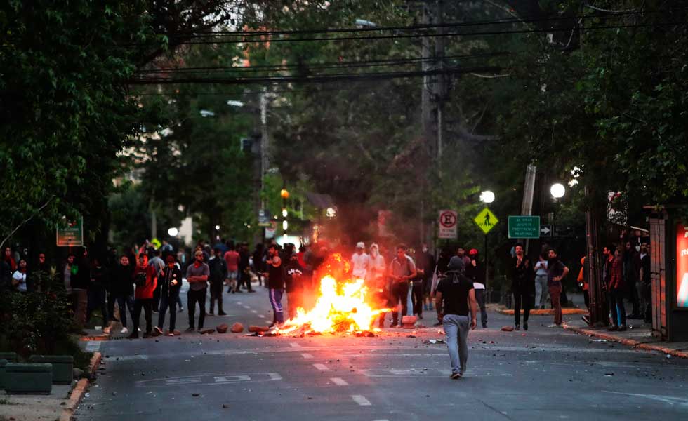 Protestas-Manifestantes-Chile-Disturbios-EFE