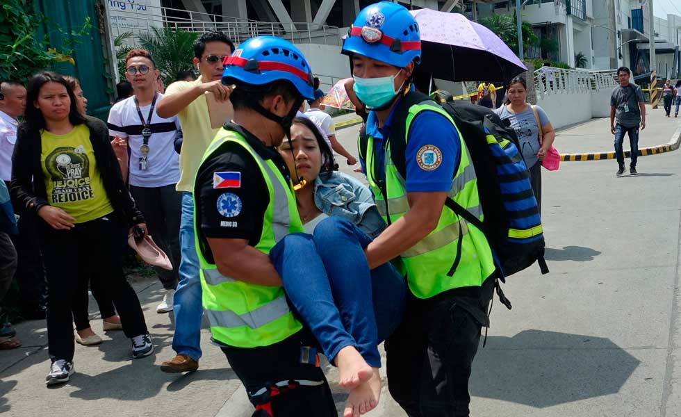 Rescate-Terremoto-Filipinas-Sismo-EFE
