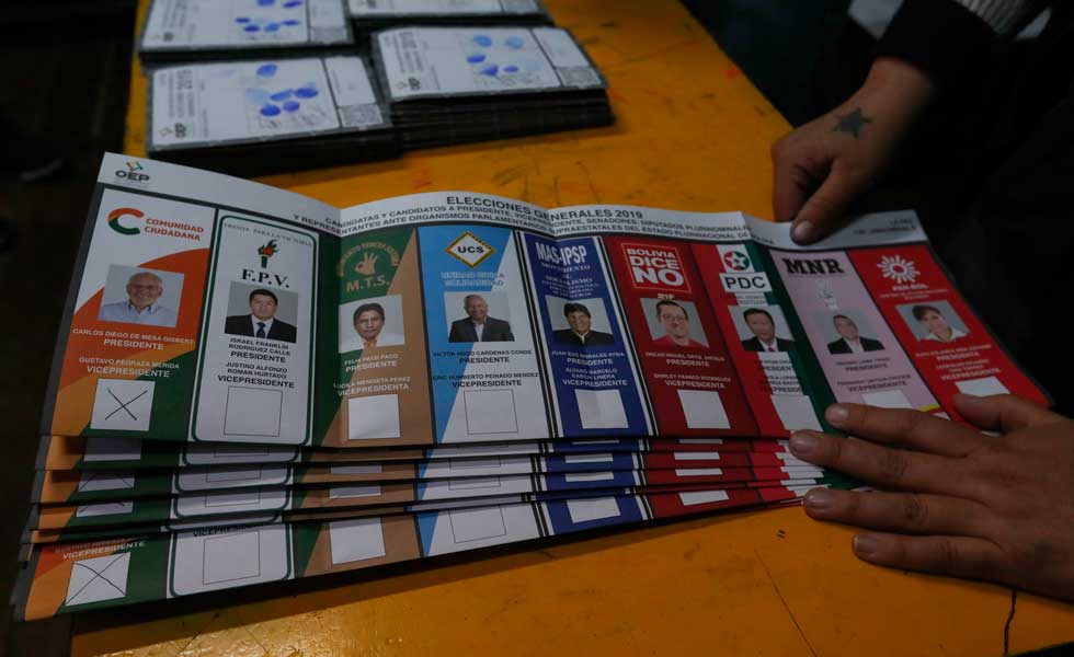 Tarjeton-Escrutinio-Elecciones-Bolivia-EFE