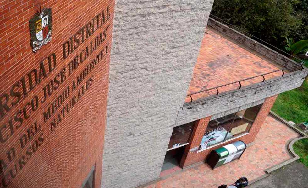 Universidad-Distrital-Sede-Medio-Ambiente-Bogota-Of