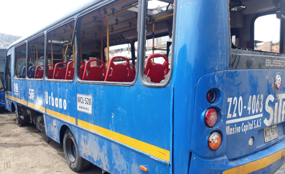 Bus-SITP-Vandalizado-Molinos-Usme-Bogota-Marchas-CN