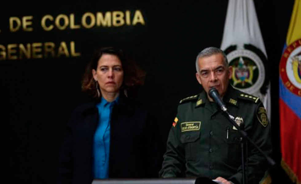 Director-Policia-Oscar-Atehortua-Ministra-Interior-Nancy-Gutierrez-PMU-Tw