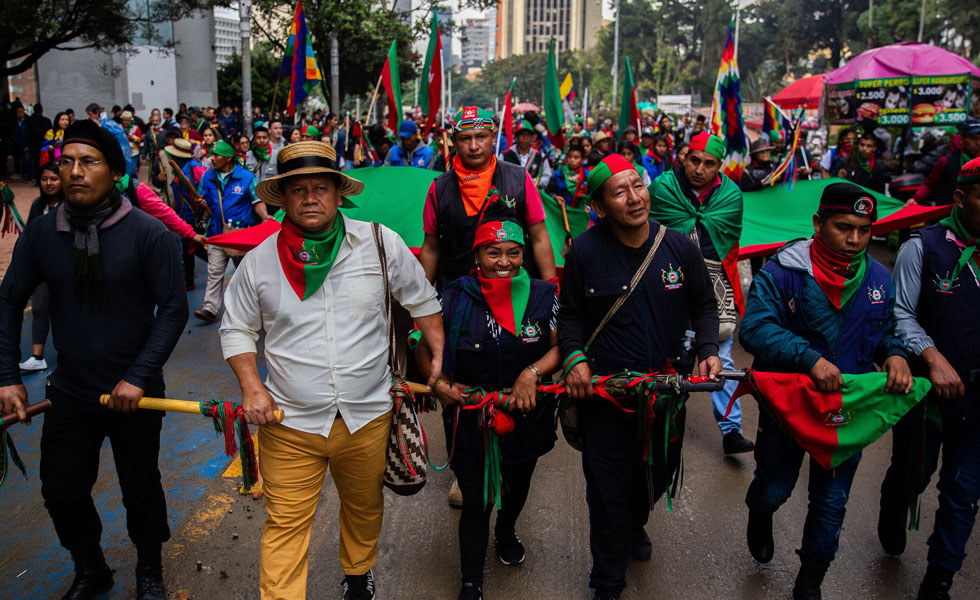 Indigenas-Marcha-Paro-Bogota-CRIC-EFE-2