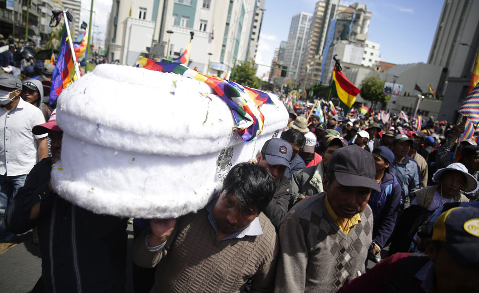 Marchas-Ataudes-Bolivia-Protesta-EFE