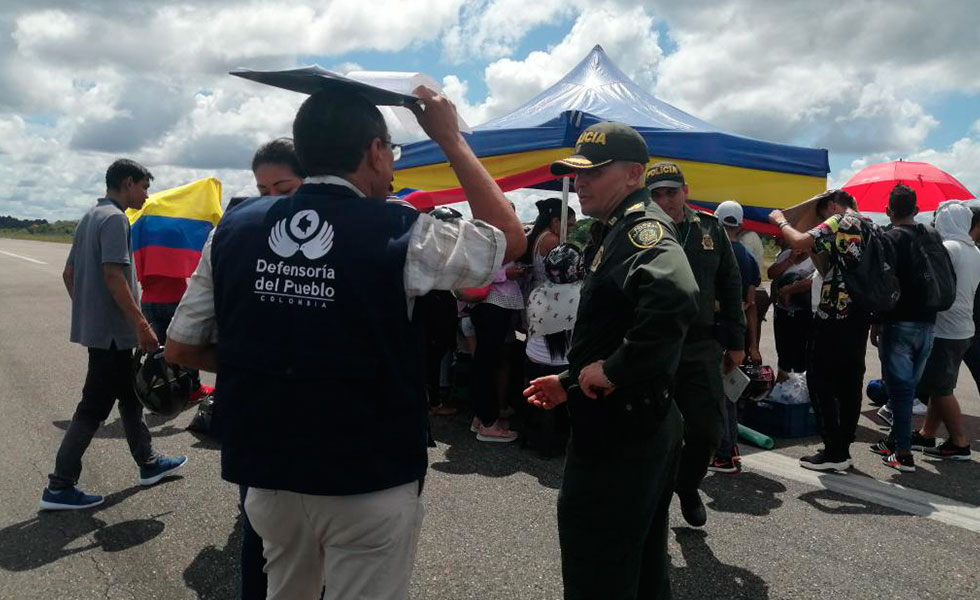 Puerto-Inirida-Deportados-Venezolanos-Aeropuerto-Tw