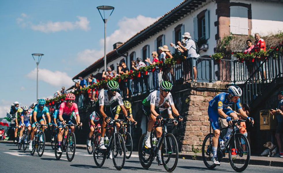 Ciclistas-Espana-Vuelta-TW