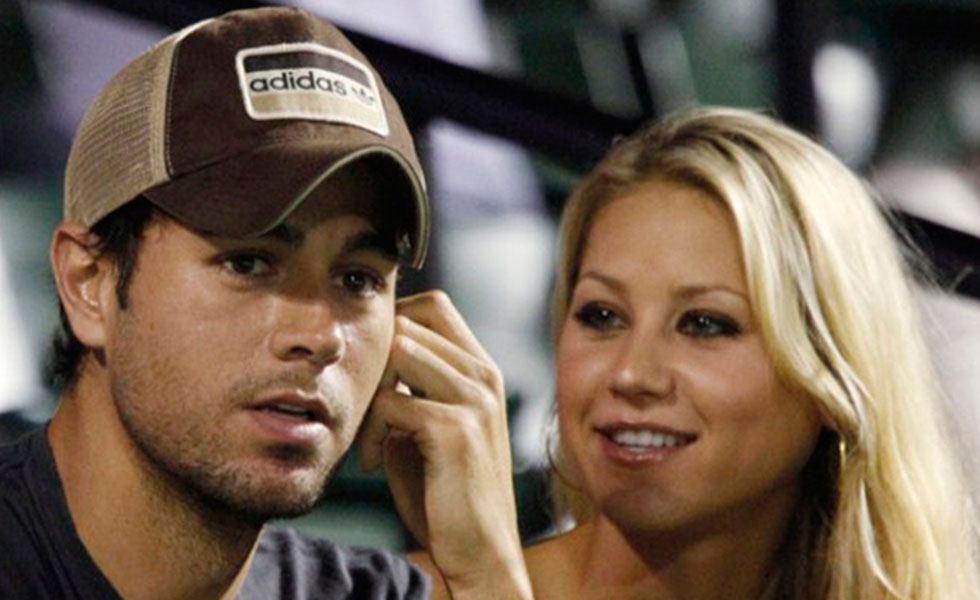 enrique-iglesias-anna-kournikova-padres-reuters