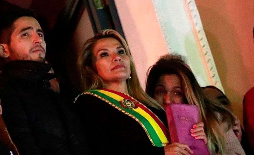 jeanine-anez-presidenta-interina-bolivia-reuters
