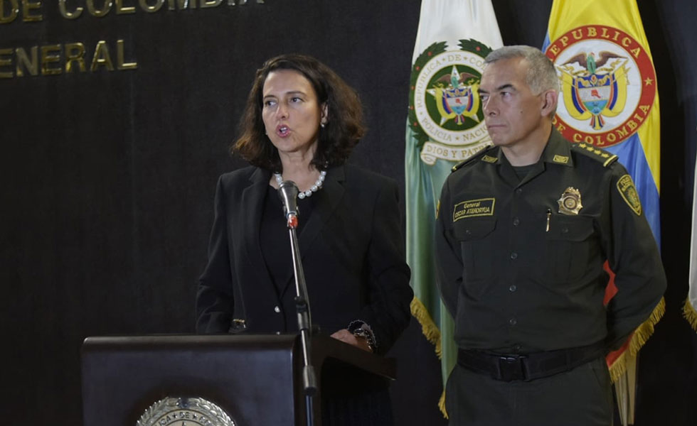 ministra-interior-nancy-patricia-gutierrez-director-policia-oscar-atehortua