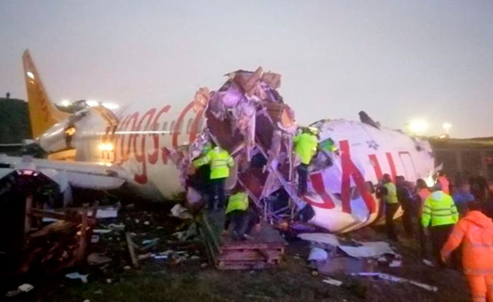 avion-estambul-turquia-accidente-aa