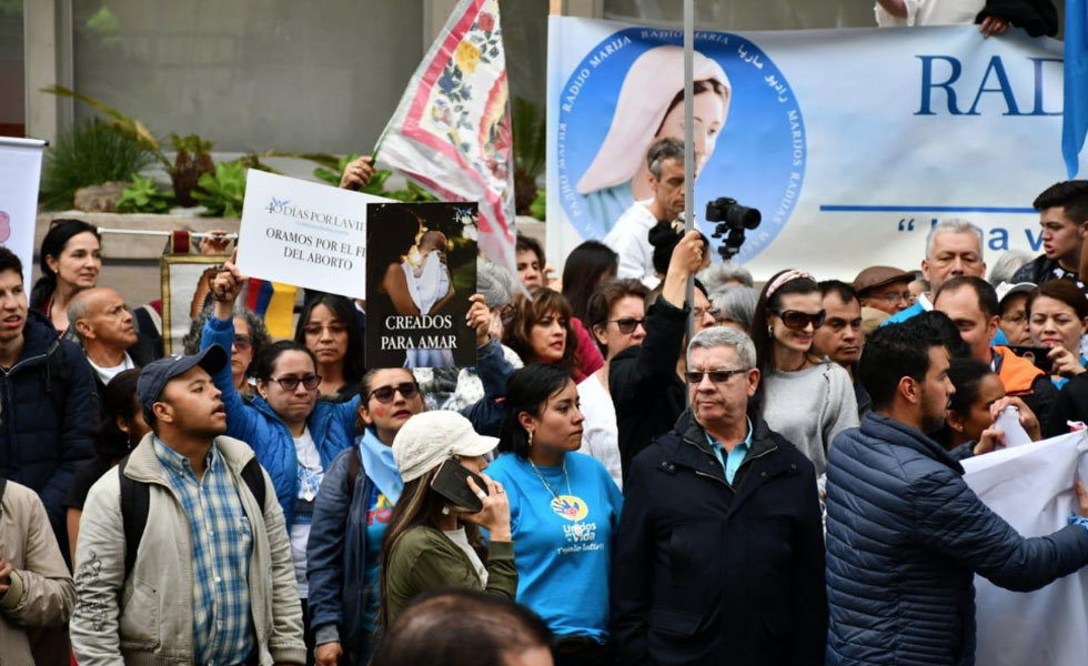 planton-provida-noaborto-corte-suprema-cablenoticias