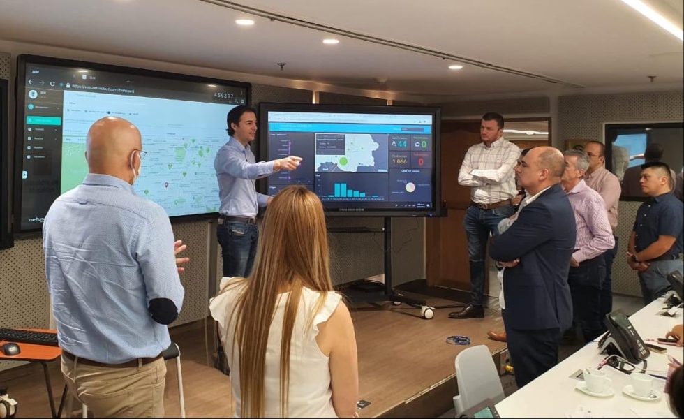 daniel-quintero-alcalde-medellin-puesto-mando-unificado-tw