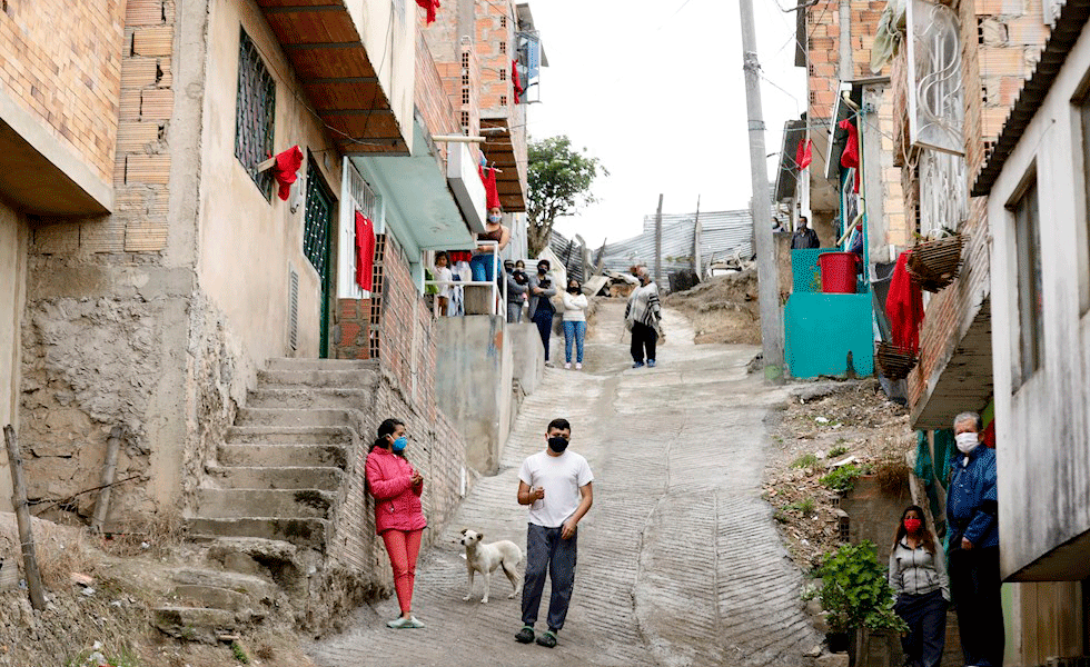 Barrio-Trapos-Rojos-EFE