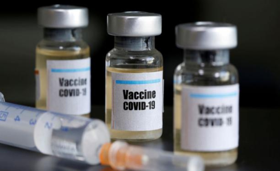vacuna-coronavirus-aguja-reuters