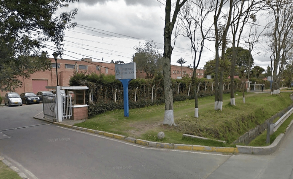 fachada-clinica-juan-corpas-bogota-google