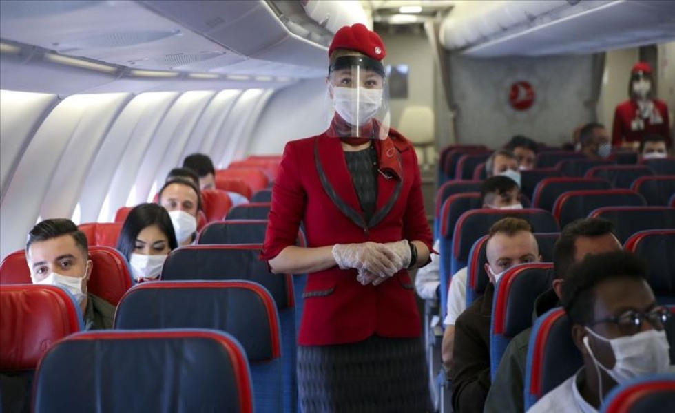 aviones-pasajeros-coronavirus-azafata-aa