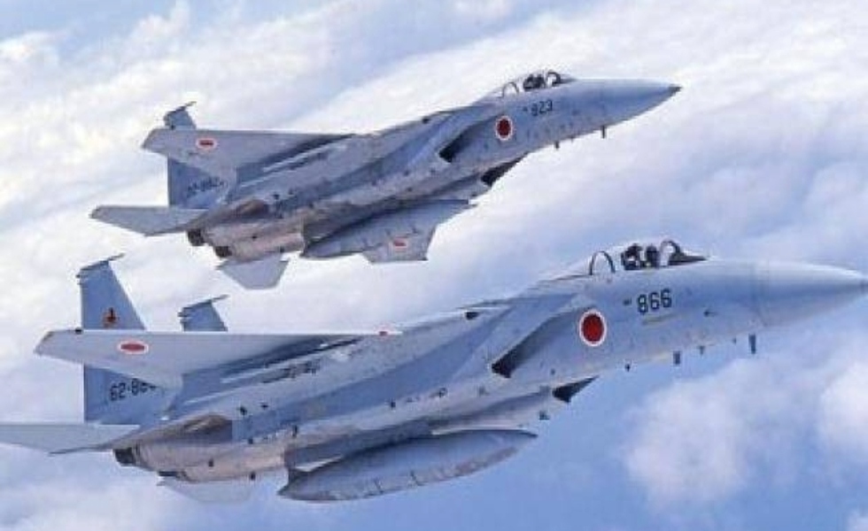 bombarderos-chinos-aviones-militares-maniobras-aereas-efe