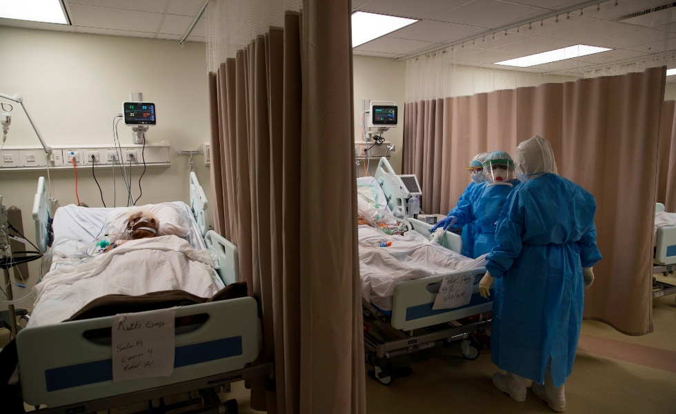 hospital-uci-cuidadosintensivos-pandemia-enfermo-uruguay-efe