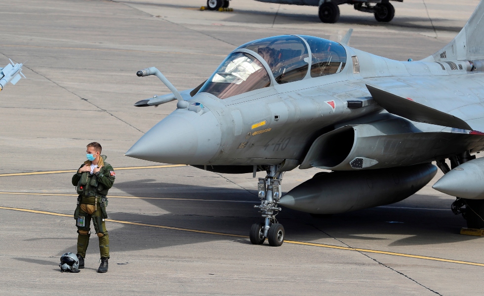 avion-fuerza-aerea-francesa-militares-efe