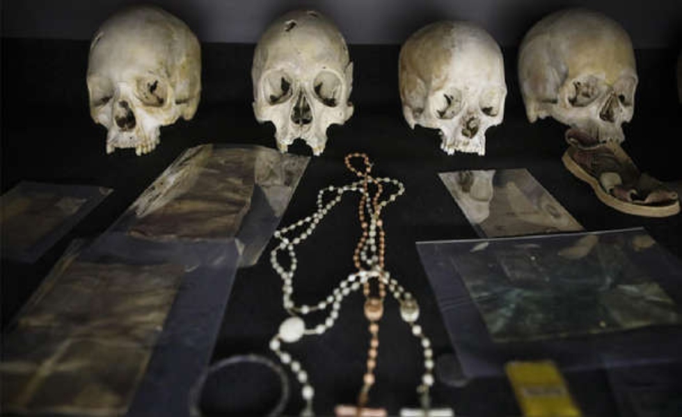 calaveras-rosario-genocidio-masacre-ruanda-efe