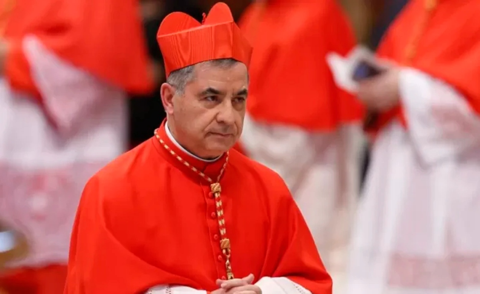 cardenal-becciu-vaticano-angelus-news