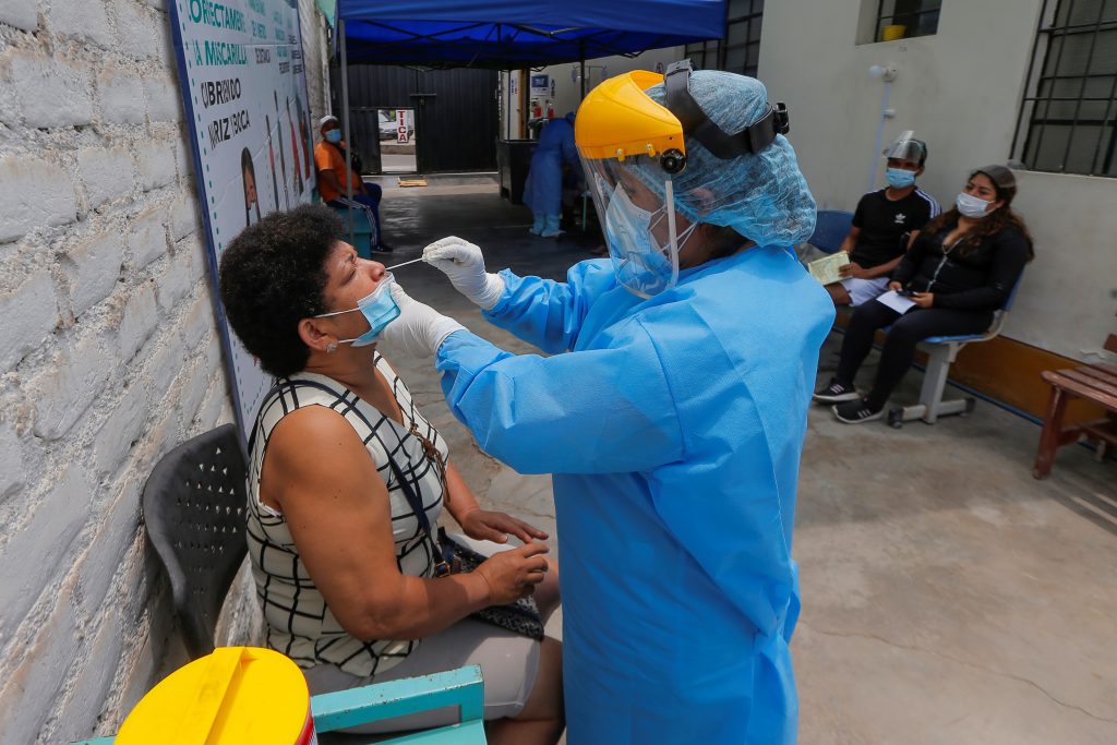 La OMS advierte sobre el nuevo pico de la pandemia en Latinoamérica ...