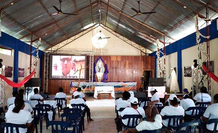 Acto de conmemoración de la masacre ocurrida en el municipio de Bojayá, departamento de Chocó, oeste de Colombia, el 2 de mayo de 2002. (CRÉDITO : UNIDAD PARA LAS VÍCTIMAS)