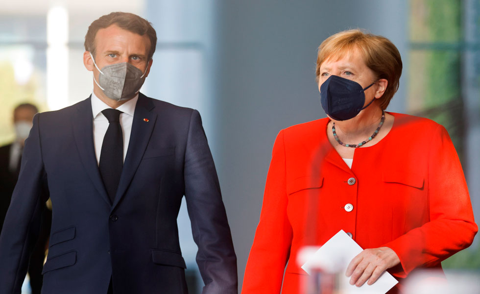 Emmanuel-Macron-Angela-Merkel-EFE