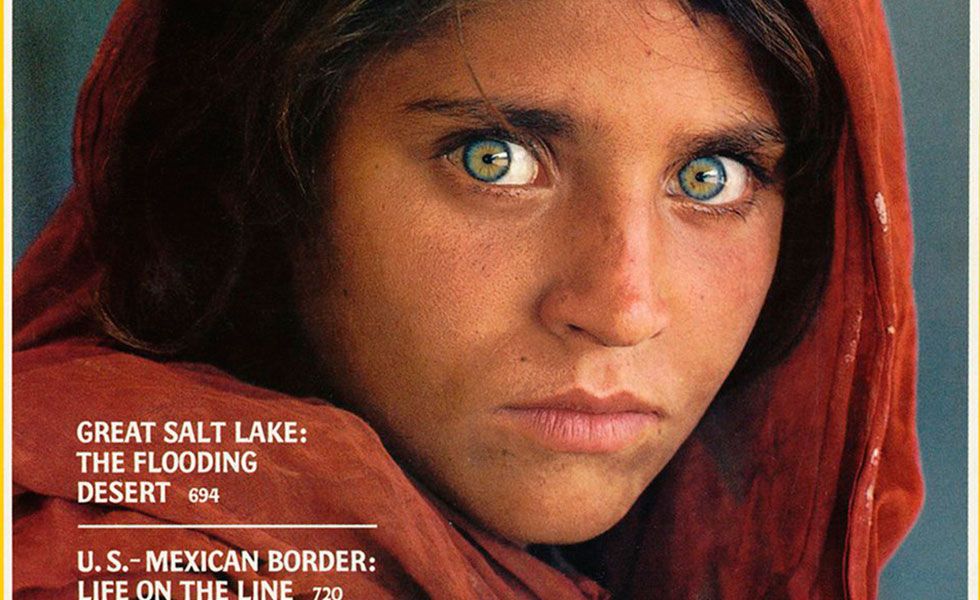 Foto: La portada de la revista National Geographic de 1985. (Steve McCurry/National Geographic)
